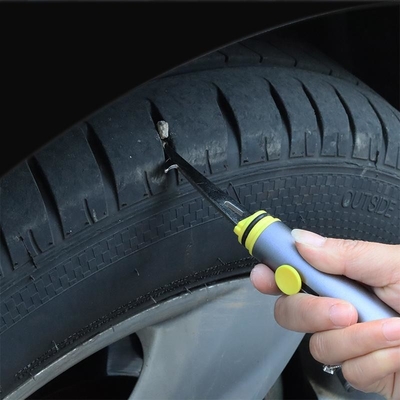 3 IN 1 escova de limpeza de carro Pneus de pedra de limpeza de saída de ar de poeira Multifuncional escova de automóvel